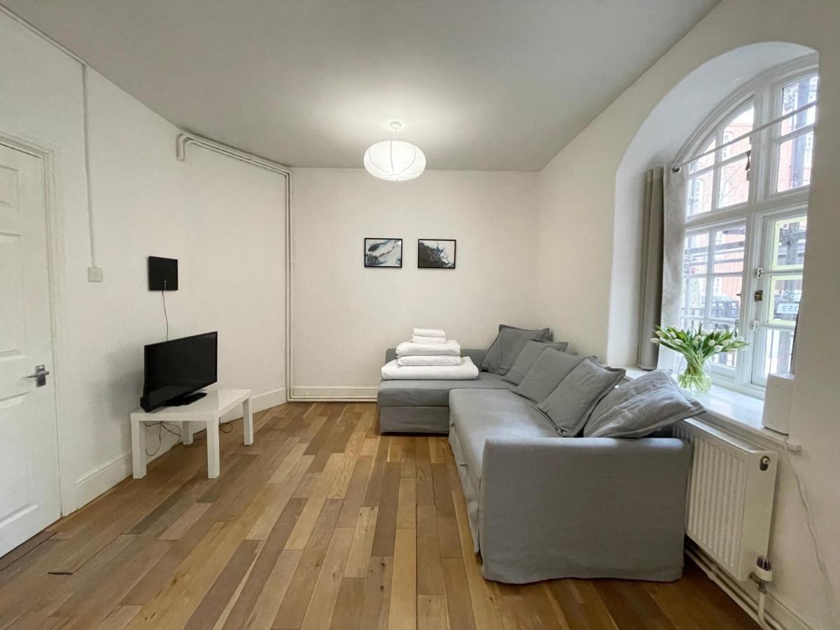 Westminster Apartment Near River Thames London Exterior photo