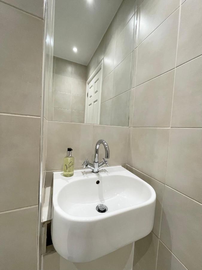 Westminster Apartment Near River Thames London Exterior photo