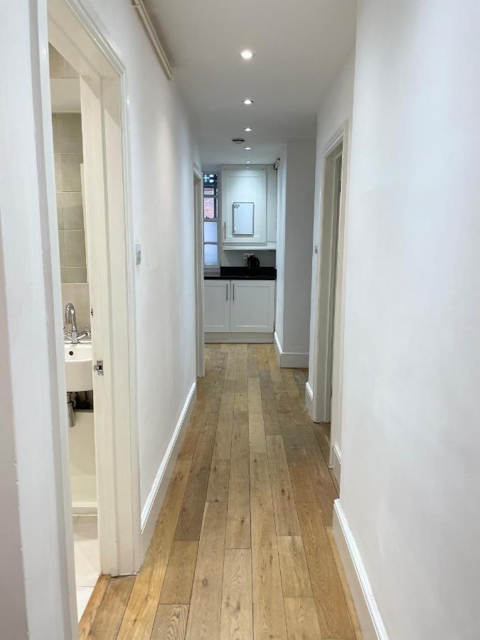 Westminster Apartment Near River Thames London Exterior photo